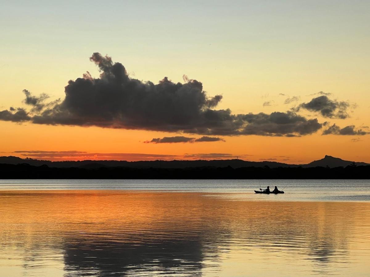 Lake Weyba Cottages Noosa Peregian Beach Bagian luar foto